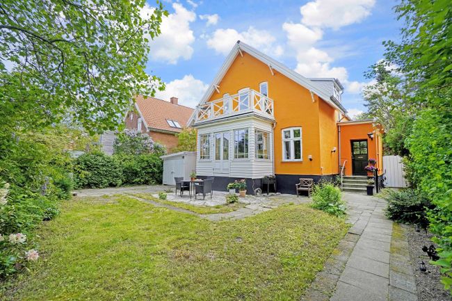 Løvspringsvej 16, 2920 Charlottenlund